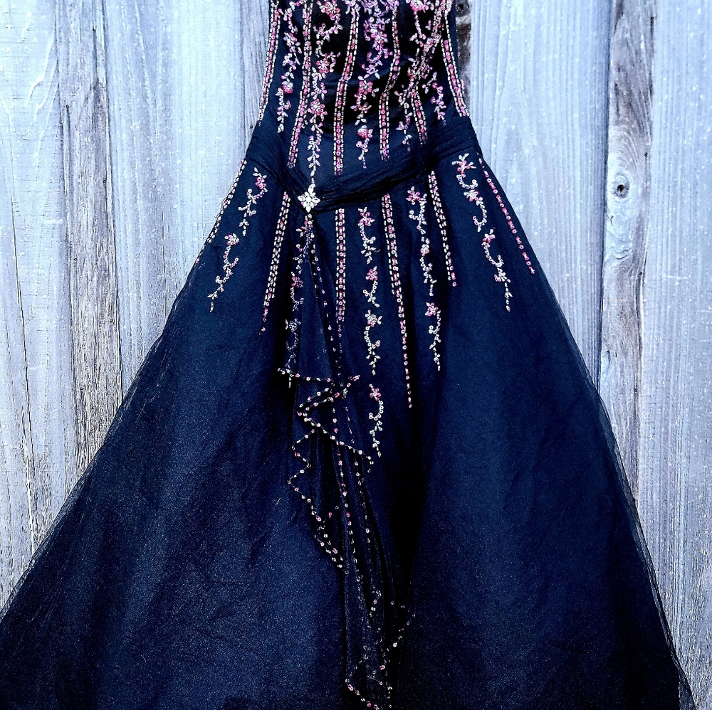 Tiffany Designs Black Evening Gown/Pink Beads/Sequin Accents